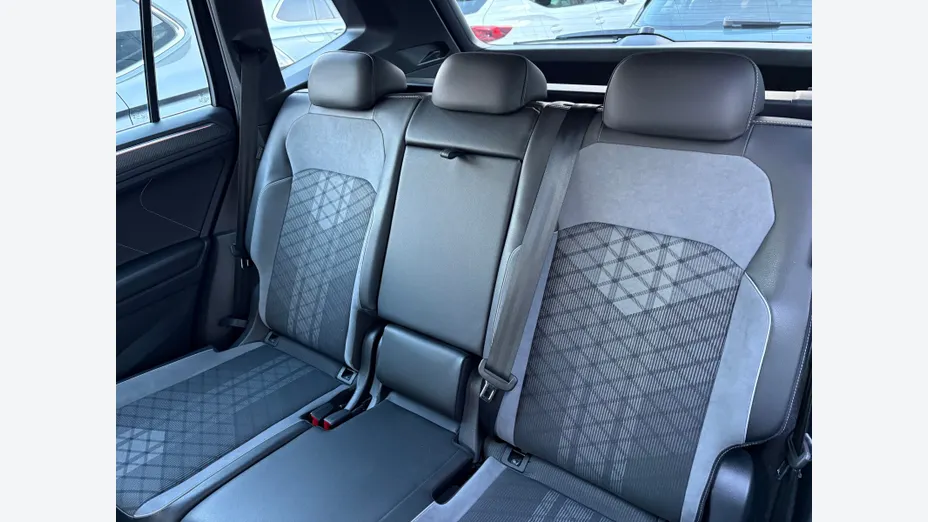 VOLKSWAGEN Tiguan Allspace -