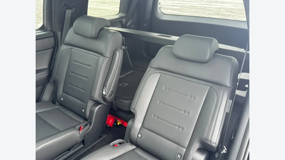 HYUNDAI Santa Fe Santa Fe 1.6 T-GDI HEV Calligraphy 4WD aut 6os.