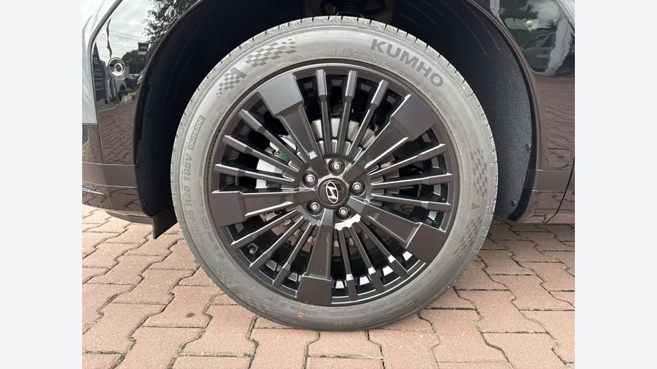 HYUNDAI Santa Fe Santa Fe 1.6 T-GDI HEV Calligraphy 4WD aut 6os. Nowy