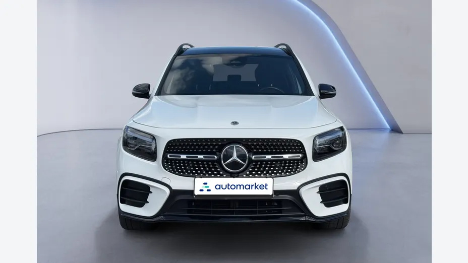 MERCEDES-BENZ GLB GLB 200 AMG Line 7G-DCT