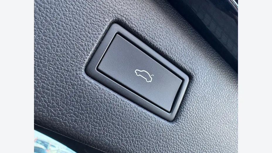 VOLKSWAGEN Tiguan Allspace -