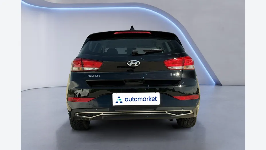 HYUNDAI i30 i30 1.0 T-GDI Smart DCT