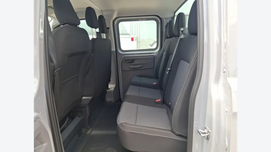 VOLKSWAGEN Transporter Transporter TDI L2 (skrzynia) Nowy