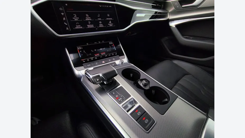 AUDI A6 Avant -