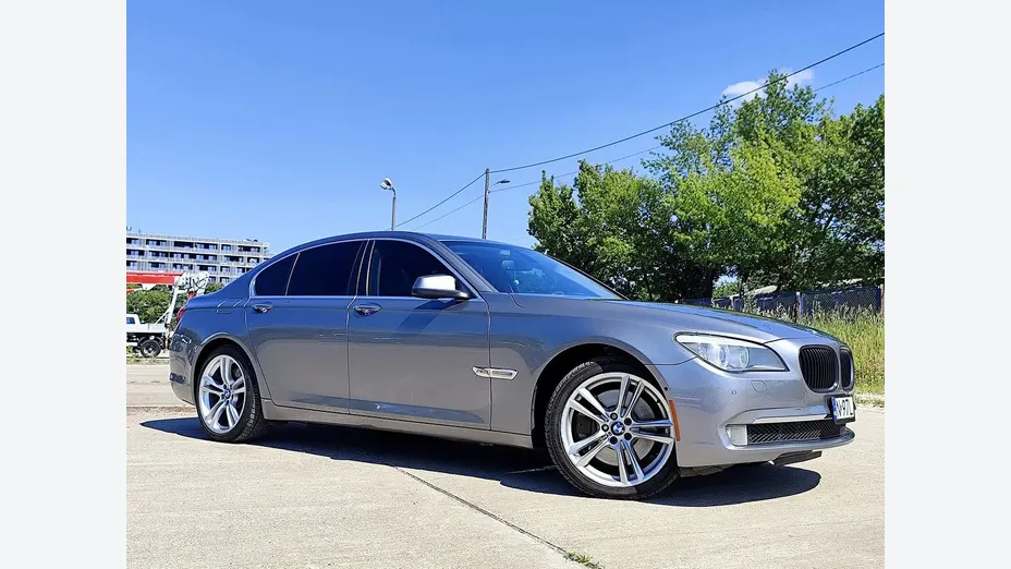 BMW Seria 7 750Li xDrive