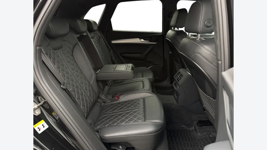 AUDI Q5 Q5 40 TDI mHEV Quattro S Line S tronic
