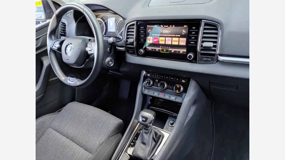 SKODA Karoq -