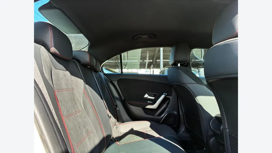 MERCEDES-BENZ A Klasa A 200 AMG Line 7G-DCT