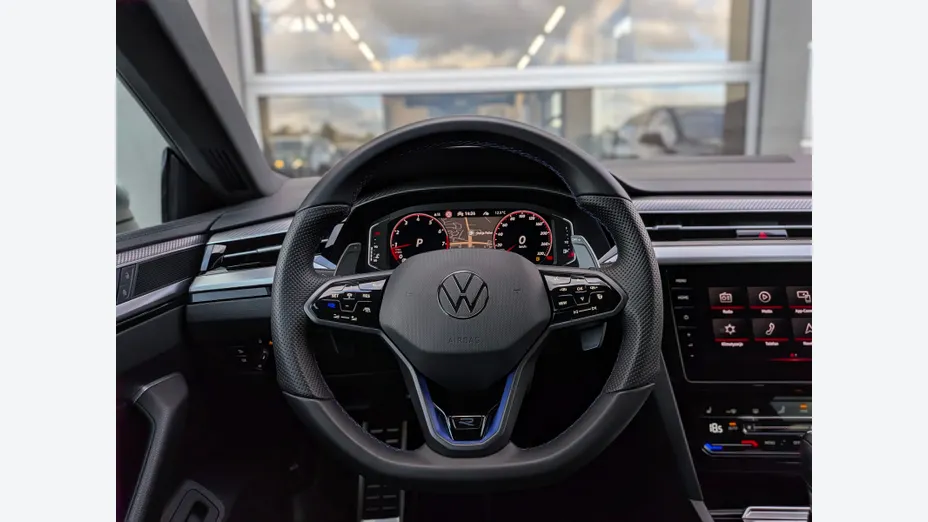 VOLKSWAGEN Arteon Arteon 2.0 TSI 4Motion R DSG