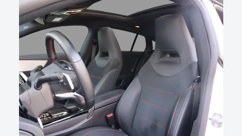 MERCEDES-BENZ CLA CLA 200 AMG Line 7G-DCT