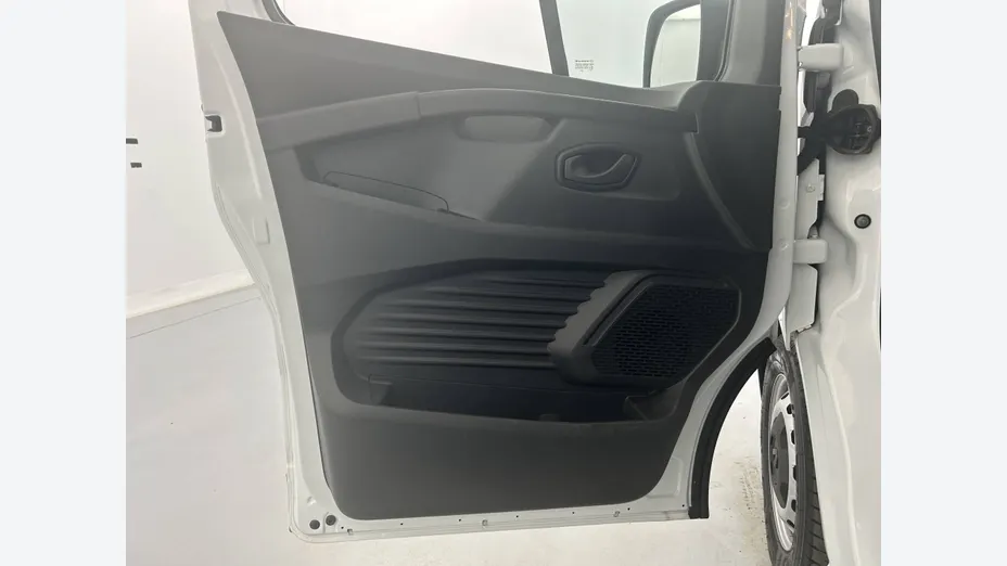RENAULT Trafic -