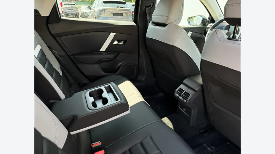 CITROEN C4 C4 1.2 mHEV Max eDCT6