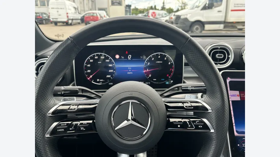 MERCEDES-BENZ C Klasa C 180 mHEV AMG