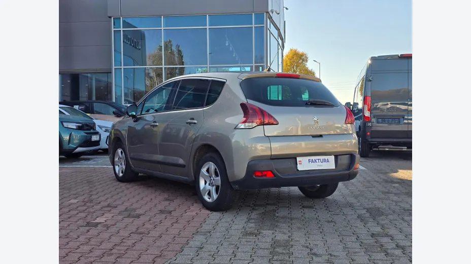 PEUGEOT 3008 3008 1.6 HDi Active