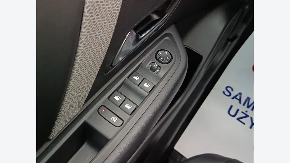 CITROEN C4 X C4 X 1.2 PureTech Shine S&S EAT8