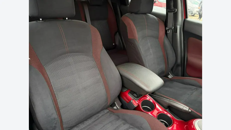 NISSAN Juke -