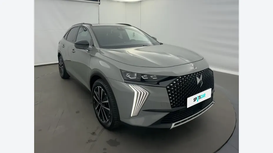 DS DS7 -