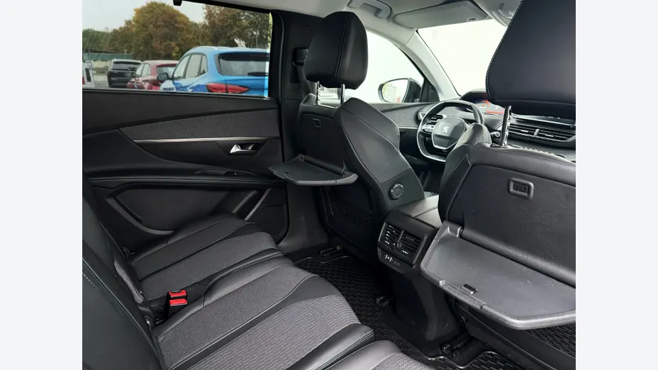 PEUGEOT 5008 5008 1.2 PureTech Allure Pack S&S EAT8