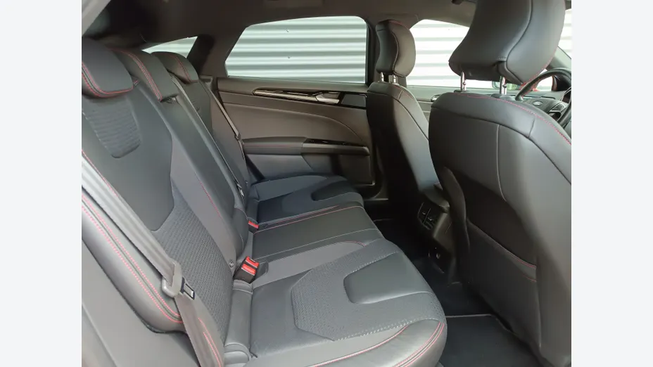 FORD Mondeo Mondeo 1.5 EcoBoost ST-Line X