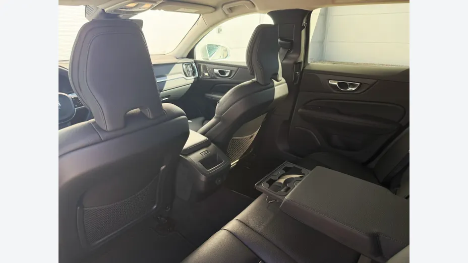 VOLVO V60 V60 CC Plus B5 B AWD aut