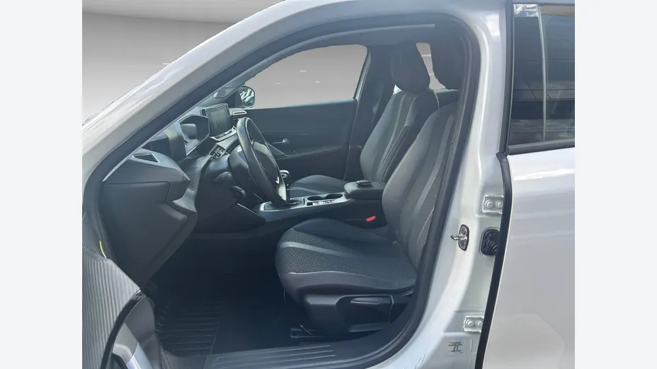PEUGEOT 2008 -