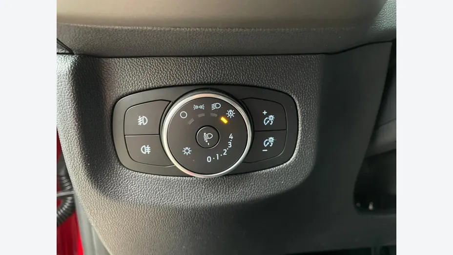 FORD Tourneo Courier Tourneo Courier 1.0 EcoBoost Titanium aut Nowy
