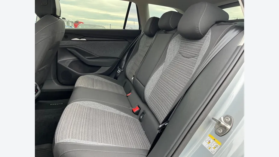 SKODA Superb Superb 2.0 TDI SCR Selection DSG