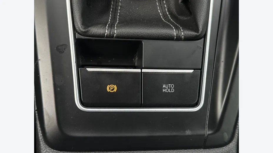 VOLKSWAGEN Golf Golf VIII 2.0 TDI Life
