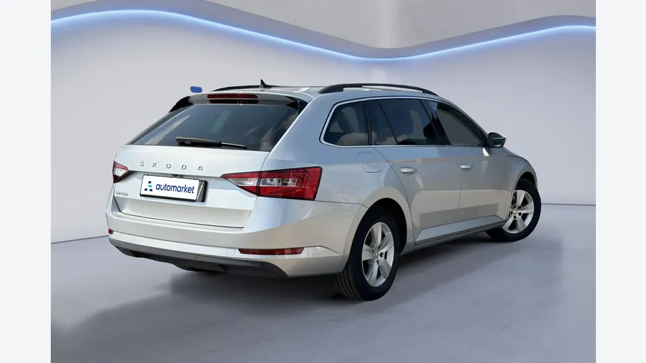 SKODA Superb Superb 2.0 TDI SCR Ambition DSG