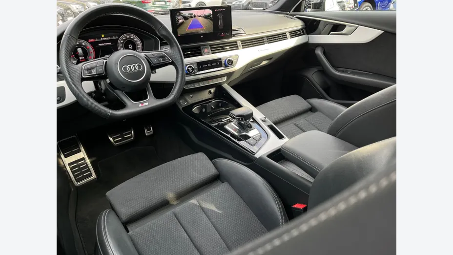 AUDI A4 Avant -