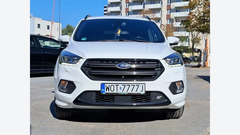 FORD Kuga -
