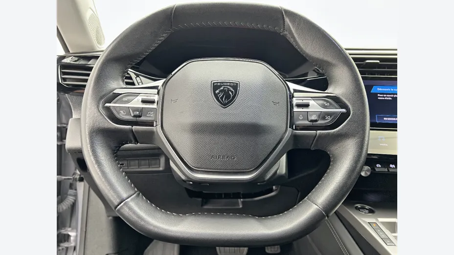 PEUGEOT 308 -