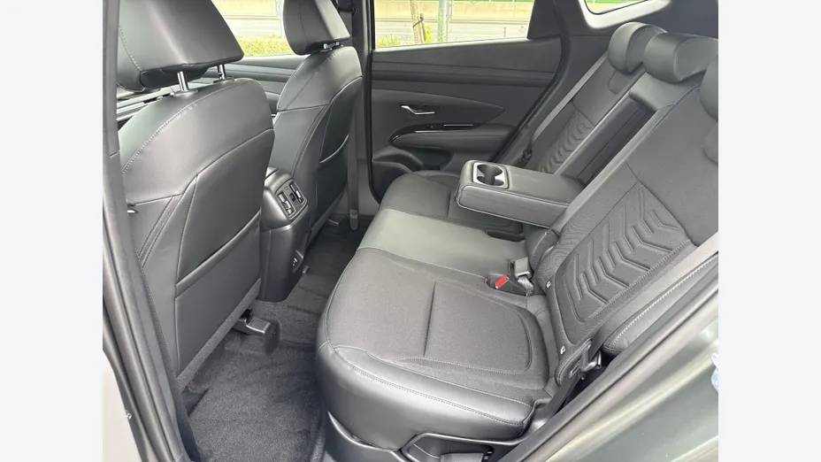 HYUNDAI Tucson Tucson 1.6 T-GDi Smart Black 2WD DCT Nowy