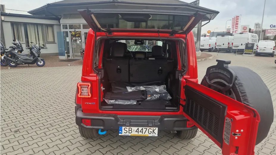 JEEP Wrangler Wrangler Unlimited 2.0 Turbo PHEV 4xe Sahara aut