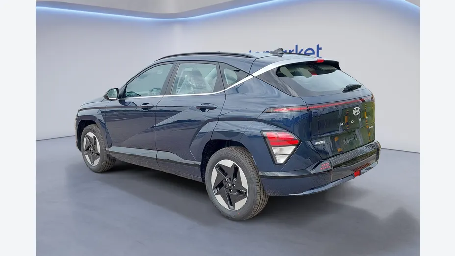 HYUNDAI Kona Kona Electric 65kWh Smart Nowy