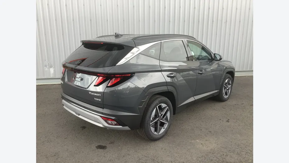 HYUNDAI Tucson -