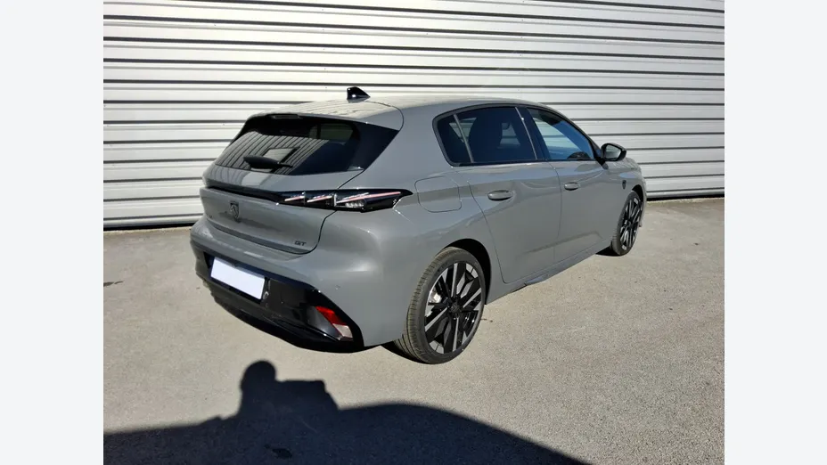 PEUGEOT 308 -