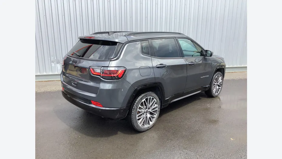 JEEP Compass -