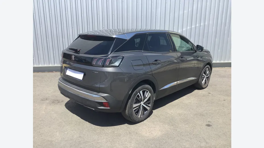 PEUGEOT 3008 -