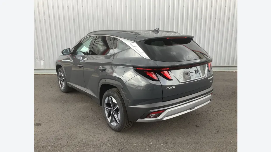 HYUNDAI Tucson -