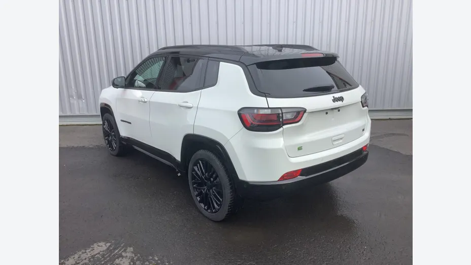 JEEP Compass -