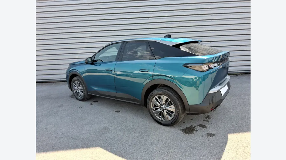 PEUGEOT 3008 -