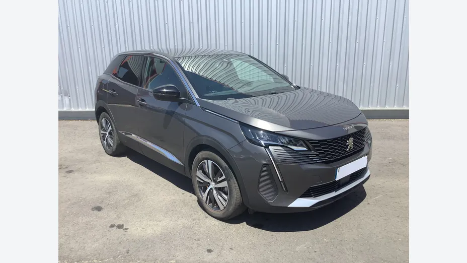 PEUGEOT 3008 -