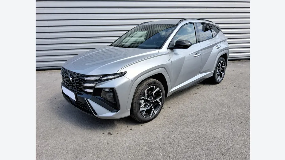 HYUNDAI Tucson -