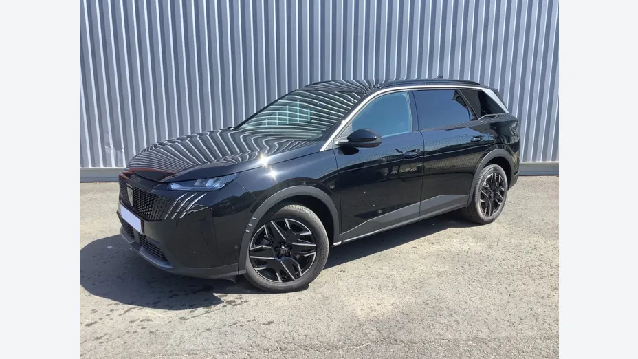 PEUGEOT 5008 -
