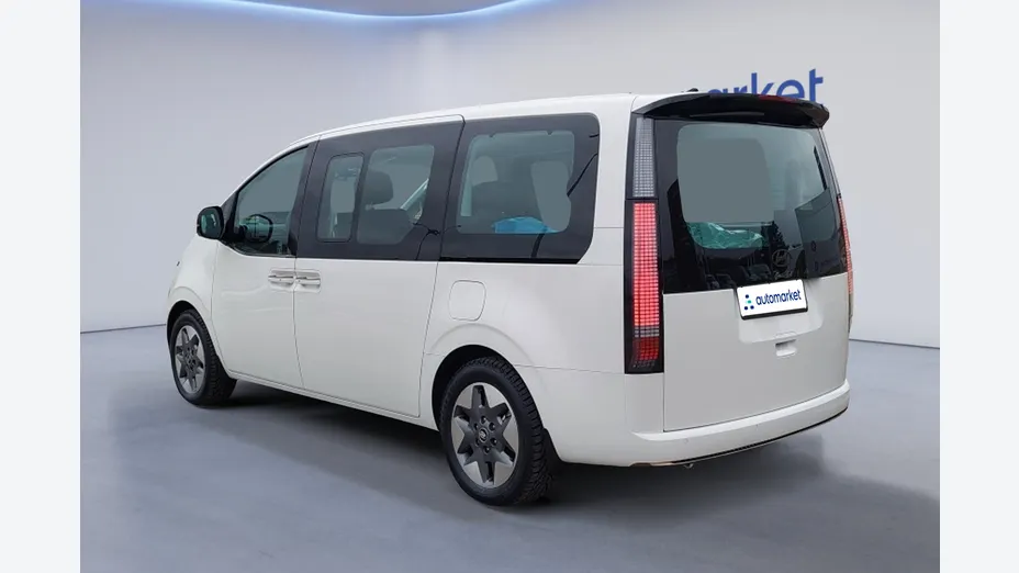 HYUNDAI Staria Staria 1.6 T-GDI HEV Luxury aut Nowy