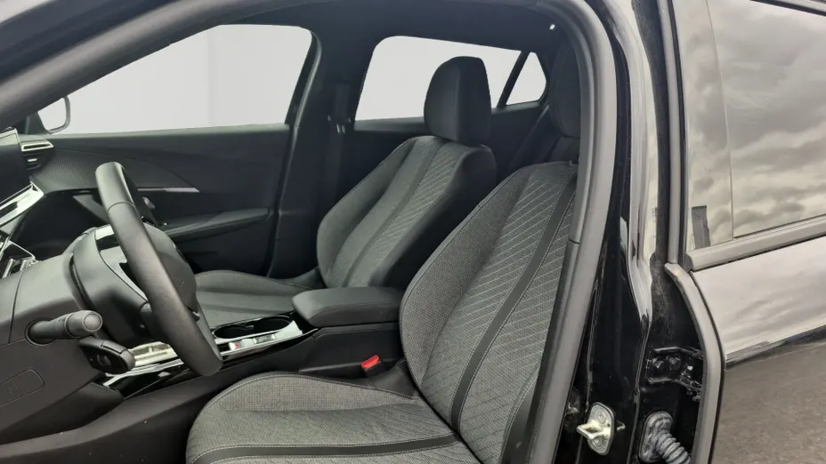 PEUGEOT 2008 -