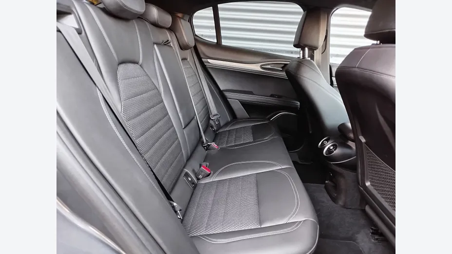 ALFA ROMEO Stelvio Stelvio 2.0 Turbo Sprint Q4 aut
