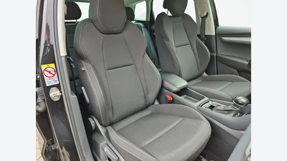 SKODA Karoq -