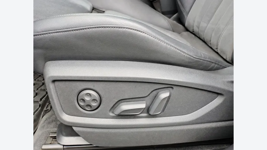 AUDI Q5 Sportback -